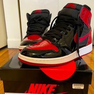 Air Jordan 1 Retro High OG Patent Bred